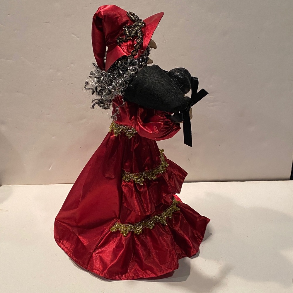 Vintage House Witch or Kitchen Witch - Picture 6 of 9
